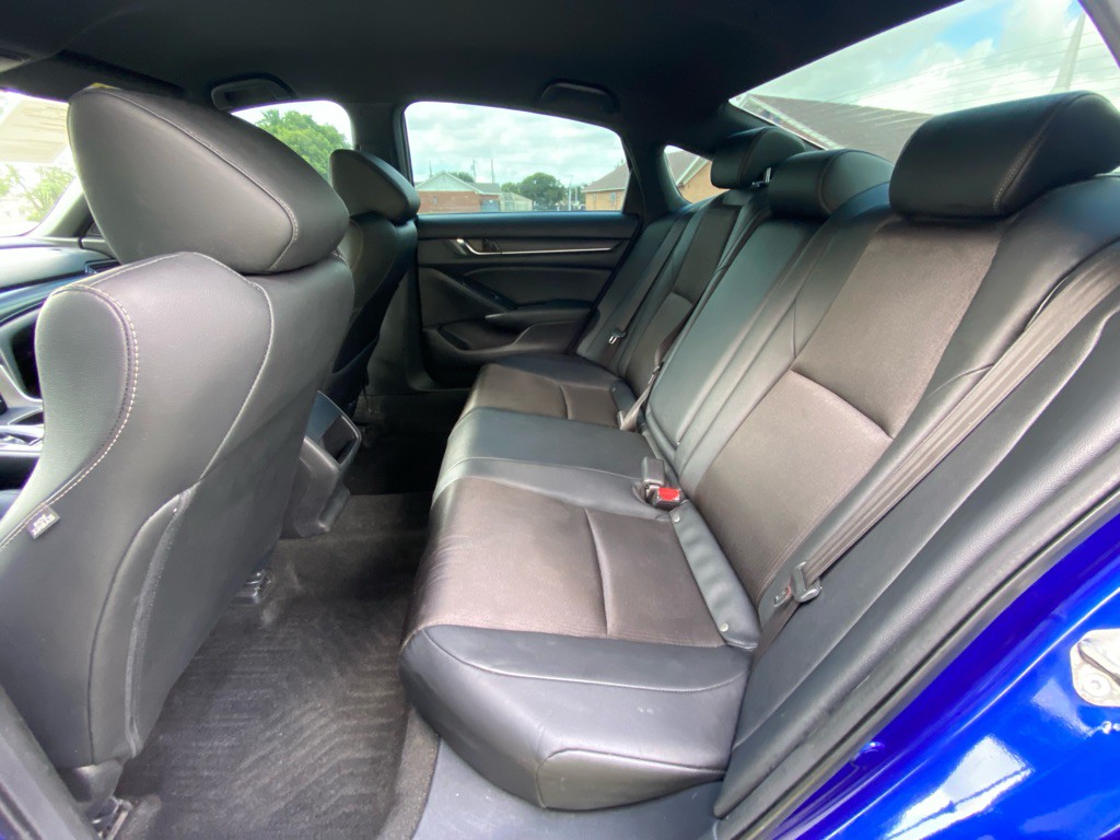 2020 Honda Accord Image 11