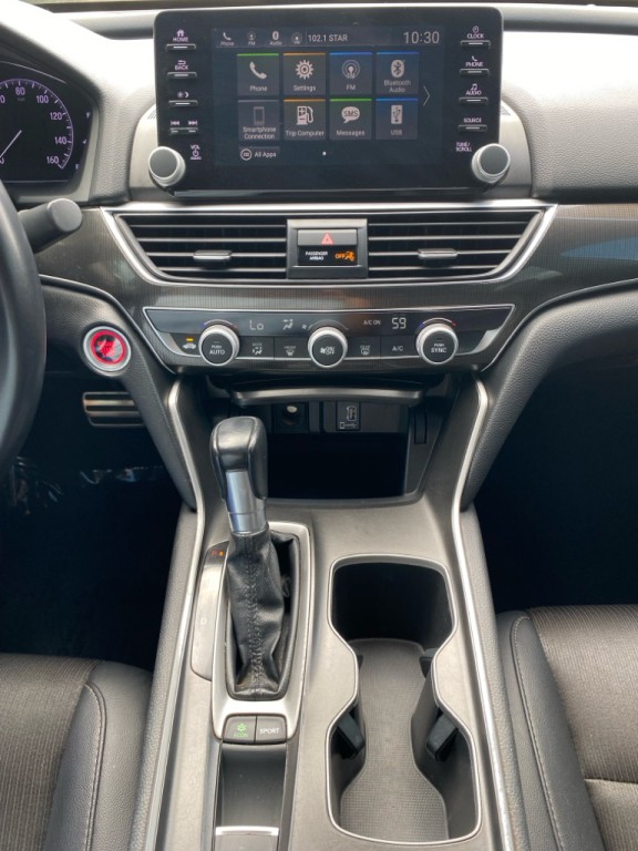 2020 Honda Accord Image 17