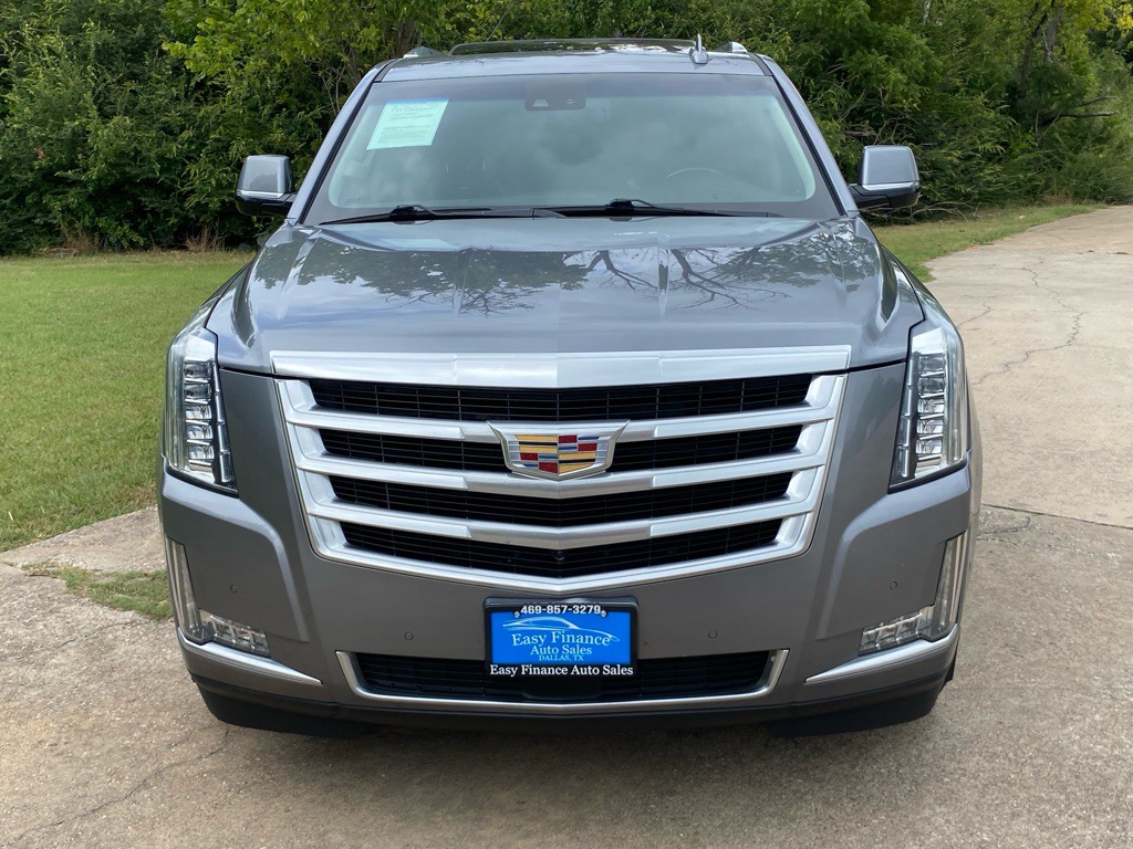 2019 Cadillac Escalade Image 2