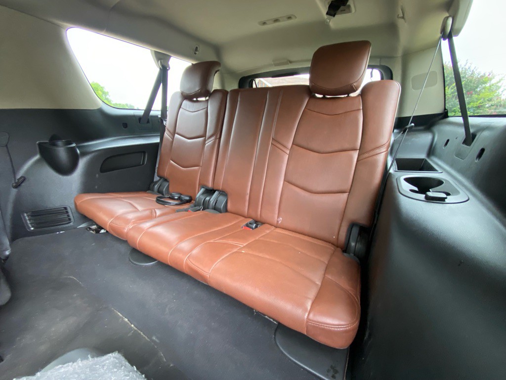 2019 Cadillac Escalade Image 12