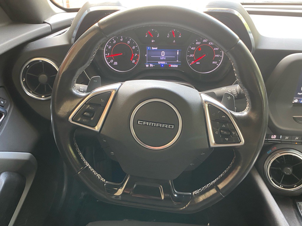 2019 Chevrolet Camaro Image 14