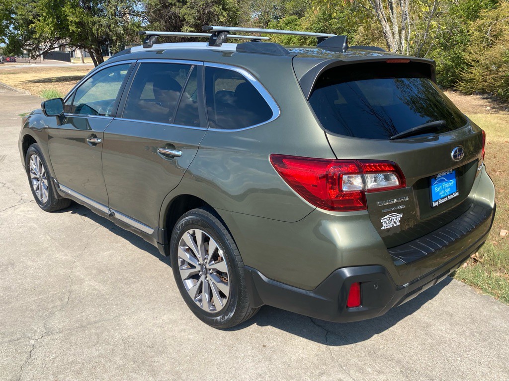 2018 Subaru Outback Image 6