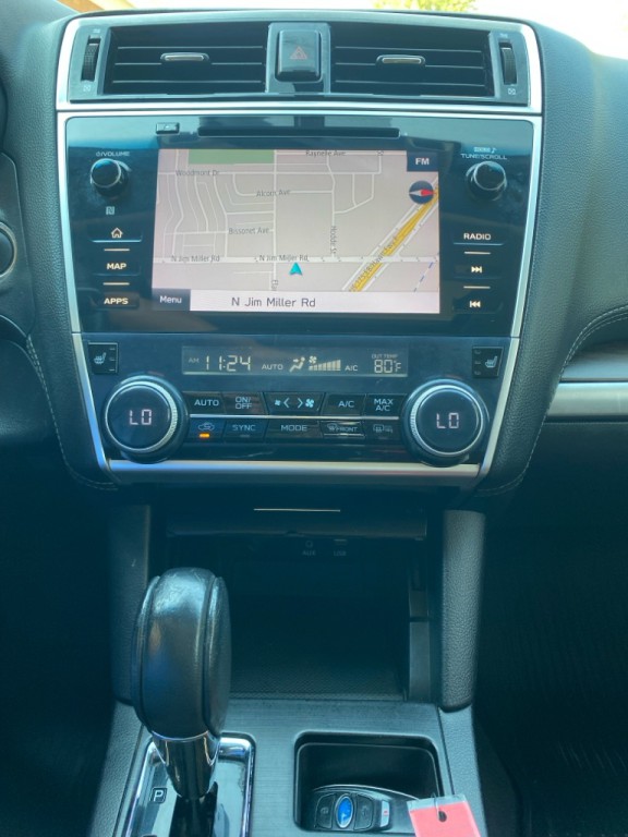 2018 Subaru Outback Image 17