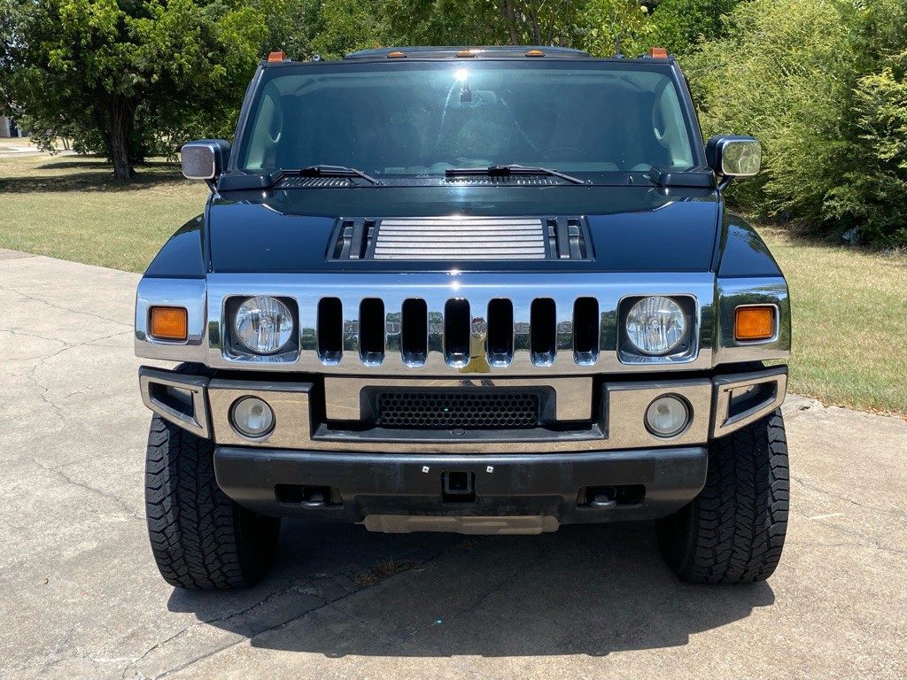 2003 HUMMER H2 Image 2