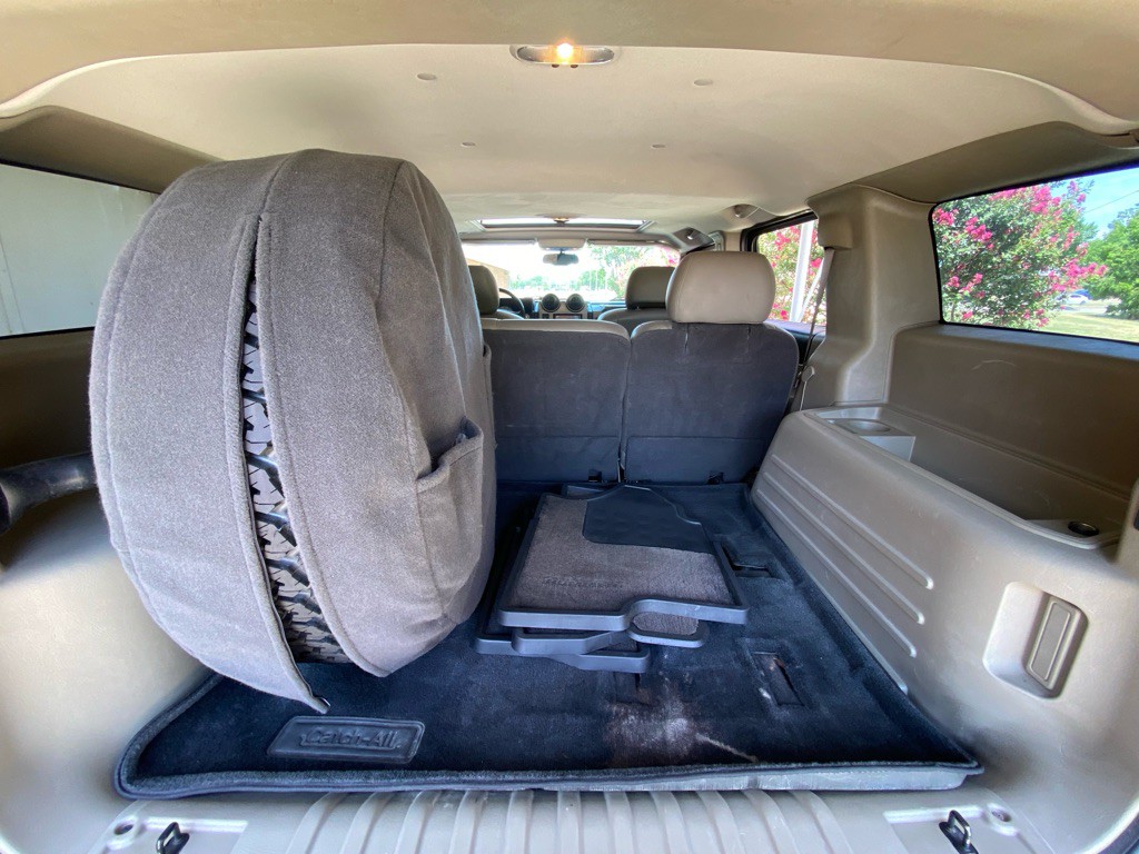 2003 HUMMER H2 Image 12
