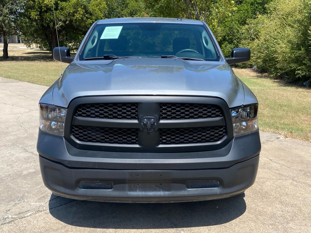 2022 RAM 1500 Image 2