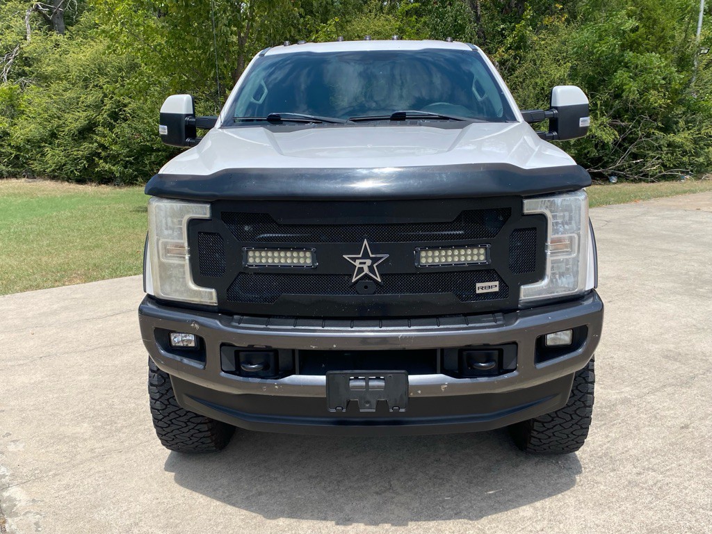 2017 Ford F-350 Image 2