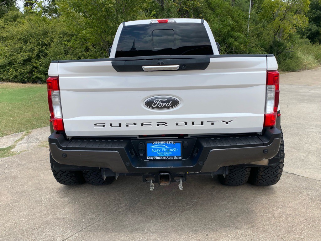 2017 Ford F-350 Image 5