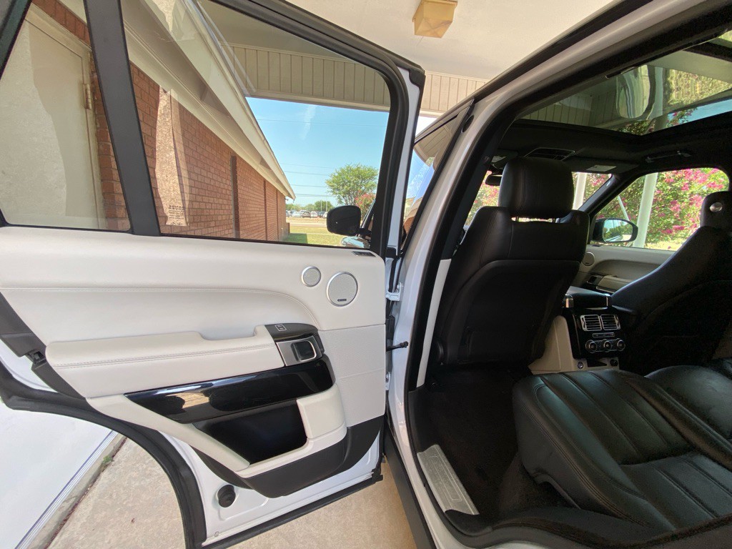 2016 Land Rover Range Rover Image 10