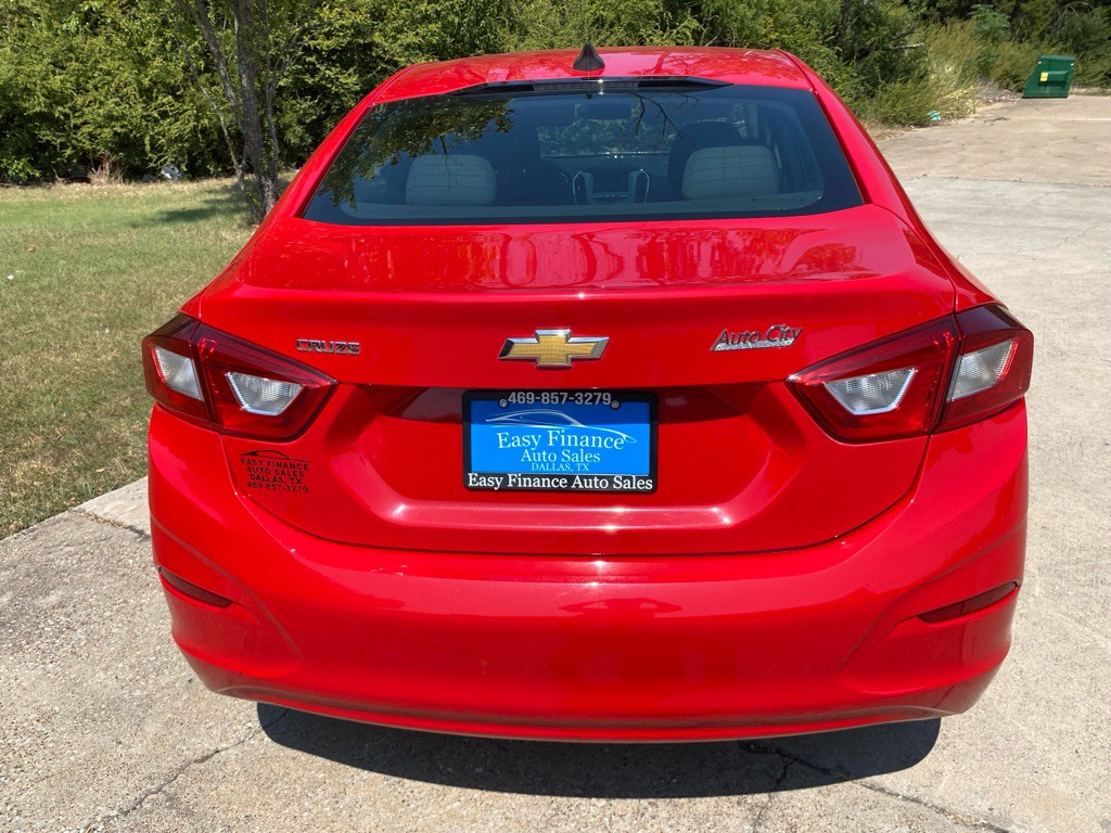 2018 Chevrolet Cruze Image 5