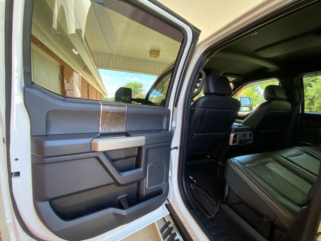 2022 Ford F-350 Image 10