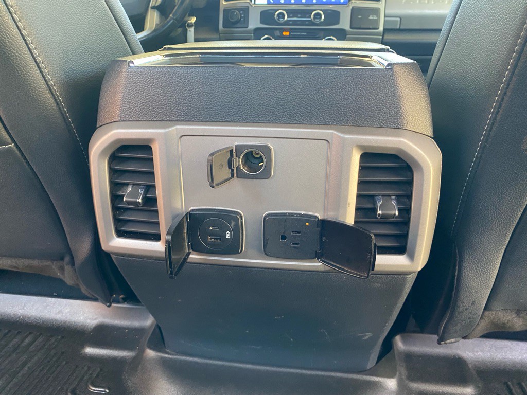 2022 Ford F-350 Image 13