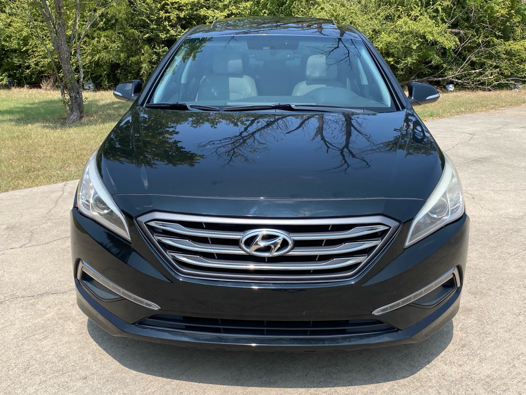 2017 Hyundai Sonata Image 2