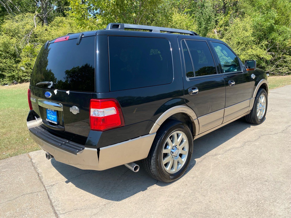 2011 Ford Expedition Image 6