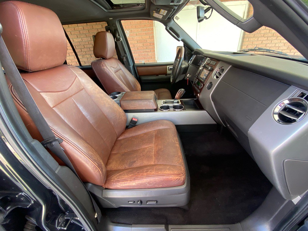 2011 Ford Expedition Image 15