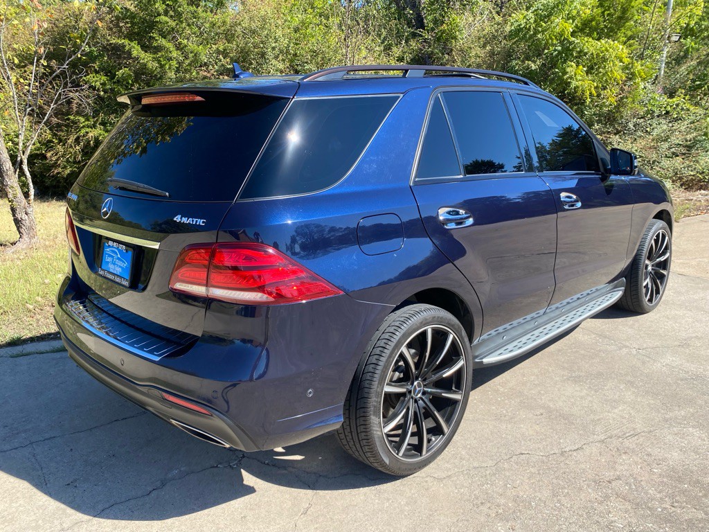 2016 Mercedes-Benz GLE-Class Image 4