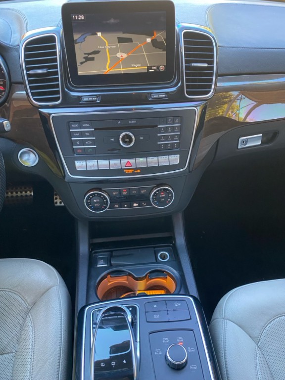 2016 Mercedes-Benz GLE-Class Image 18