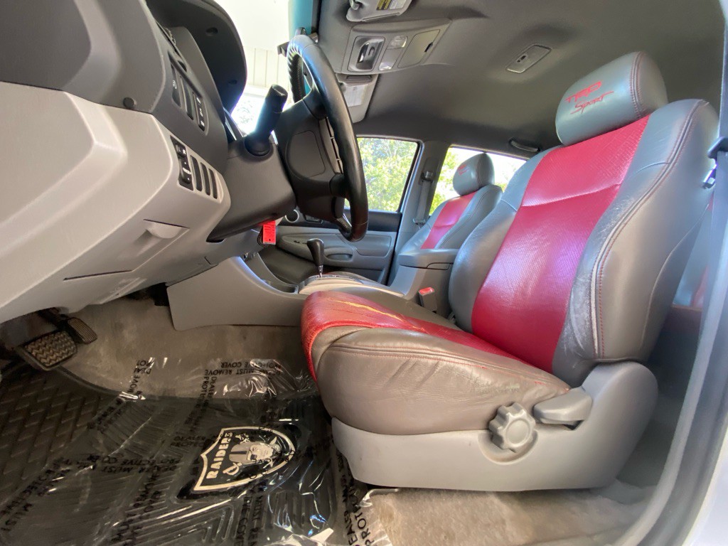 2006 Toyota Tacoma Image 9