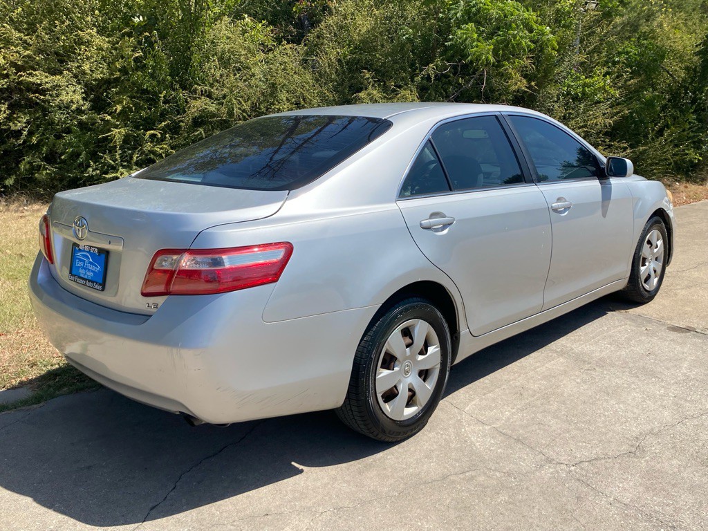 2009 Toyota Camry Image 4