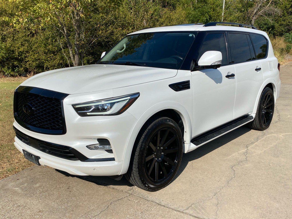 2018 INFINITI QX80 Image 1