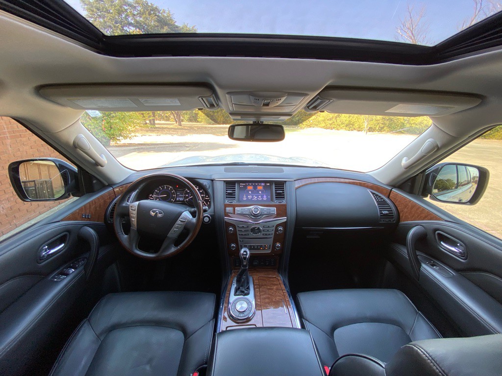2018 INFINITI QX80 Image 15