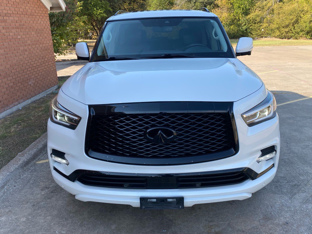 2018 INFINITI QX80 Image 19