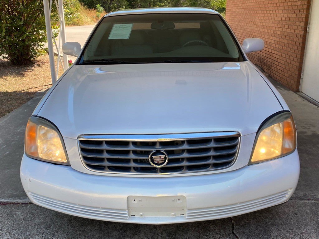 2004 Cadillac DeVille Image 7