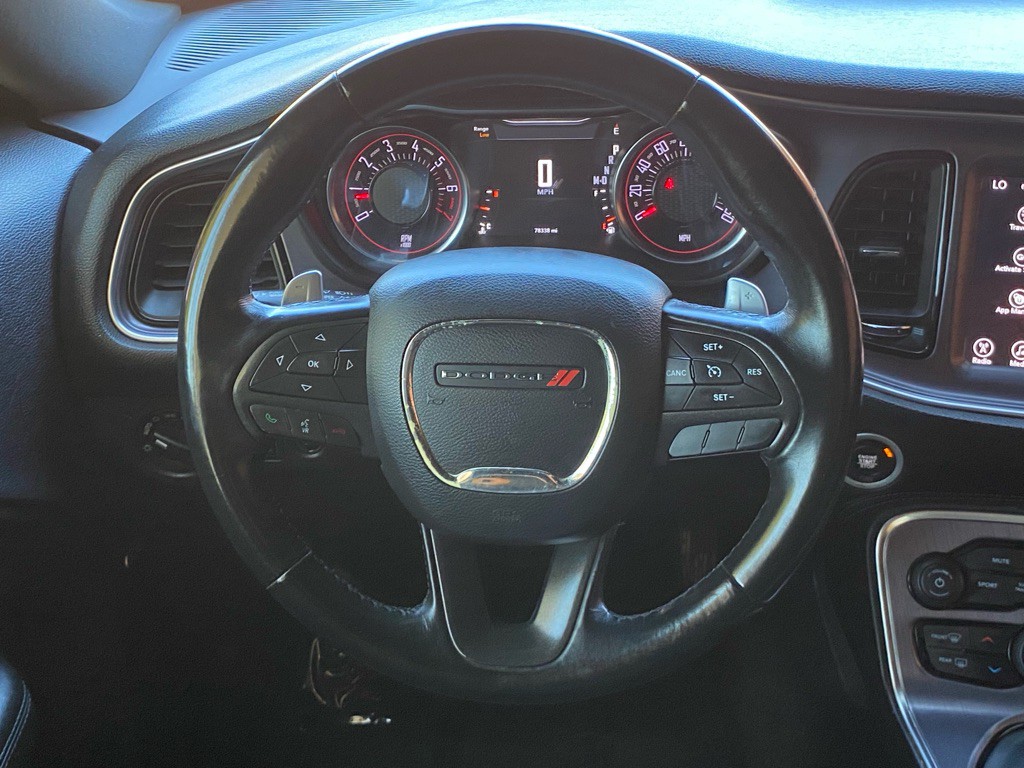 2017 Dodge Challenger Image 15