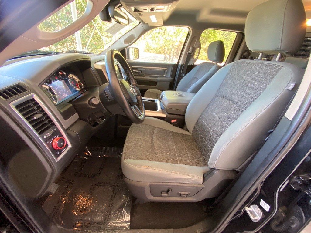 2017 RAM 1500 Image 9