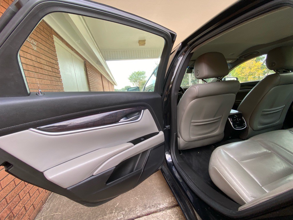2017 Cadillac XTS Image 10