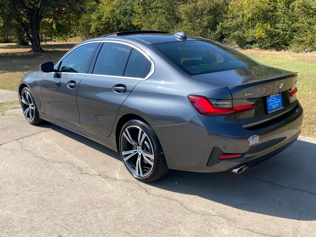 2019 BMW 3 Series Image 4