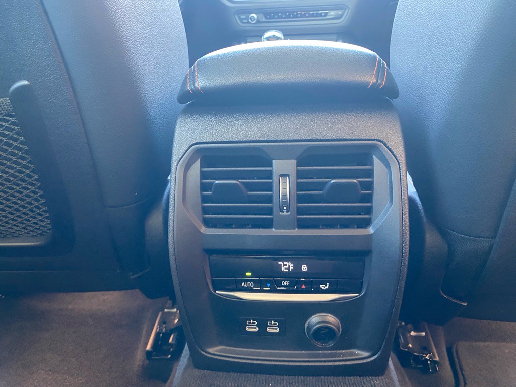 2019 BMW 3 Series Image 12