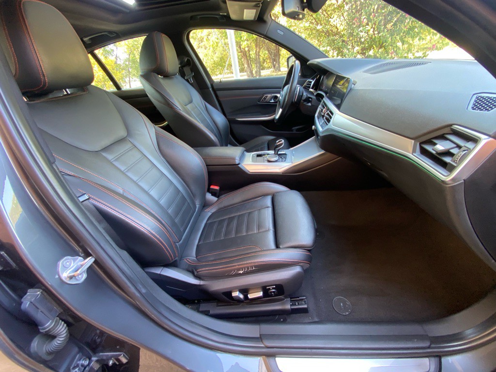 2019 BMW 3 Series Image 14