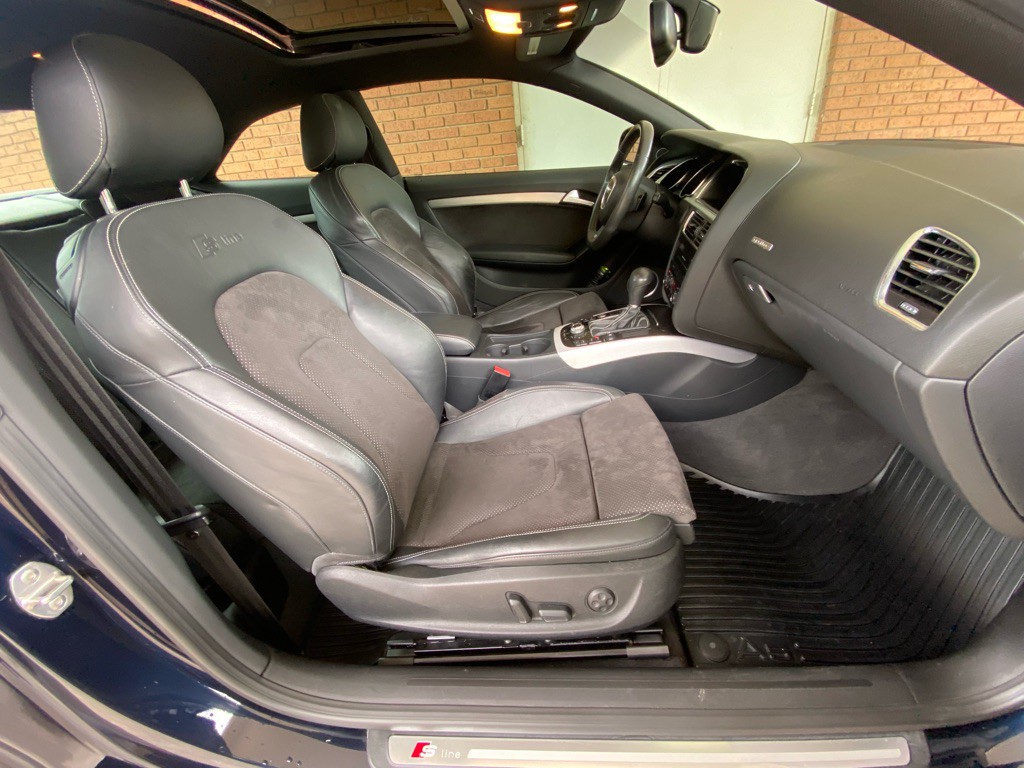 2010 Audi A5 Image 13