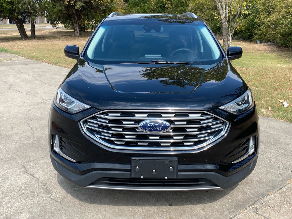 2021 Ford Edge Image 2