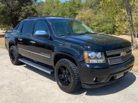 Image for 2013 Chevrolet Avalanche Black Diamond LTZ ID: 7619897