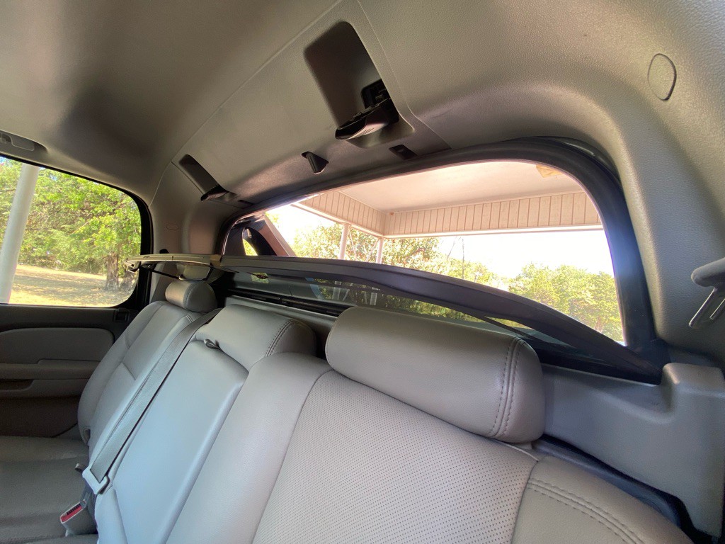 2013 Chevrolet Avalanche Image 23