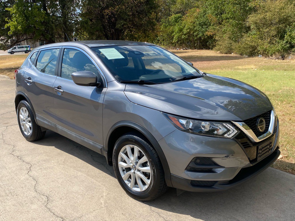 2020 Nissan Rogue Image 3