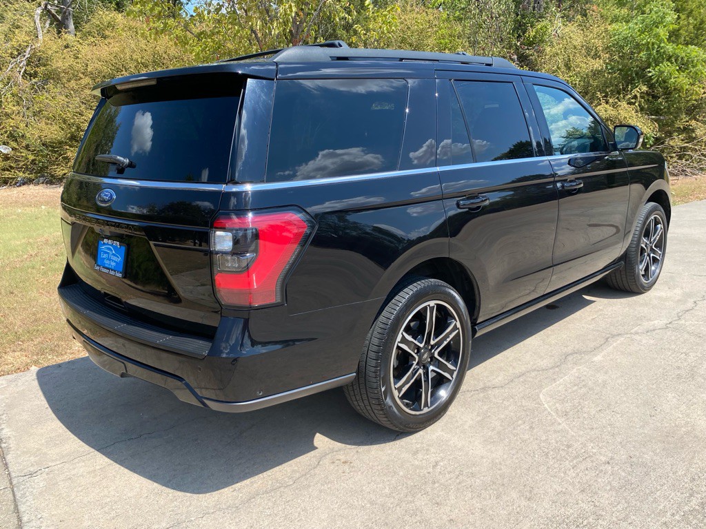 2021 Ford Expedition Image 4