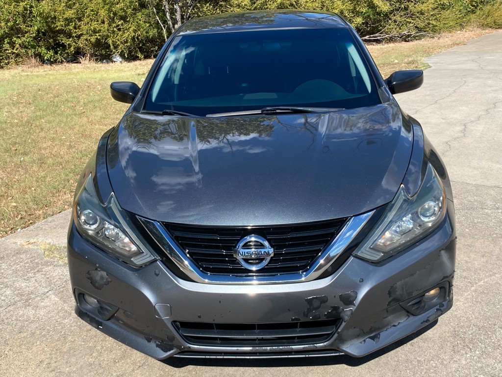 2018 Nissan Altima Image 2
