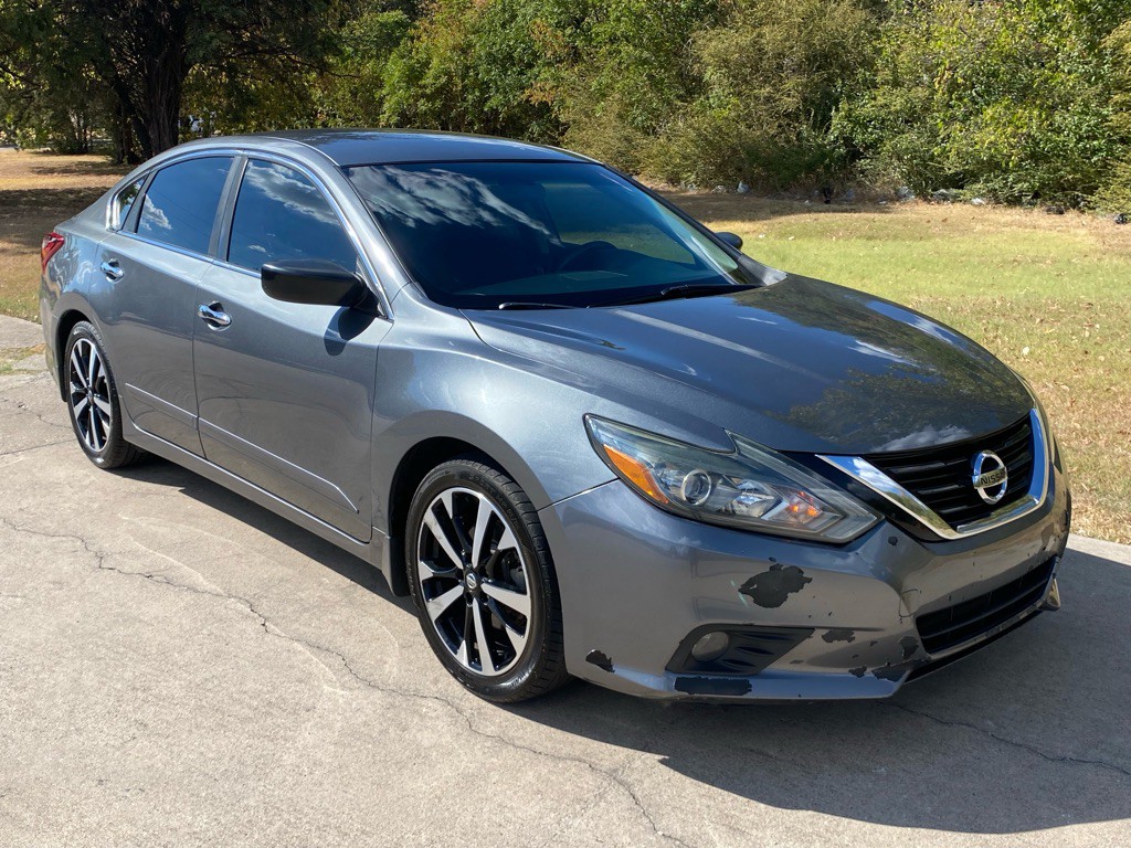 2018 Nissan Altima Image 3
