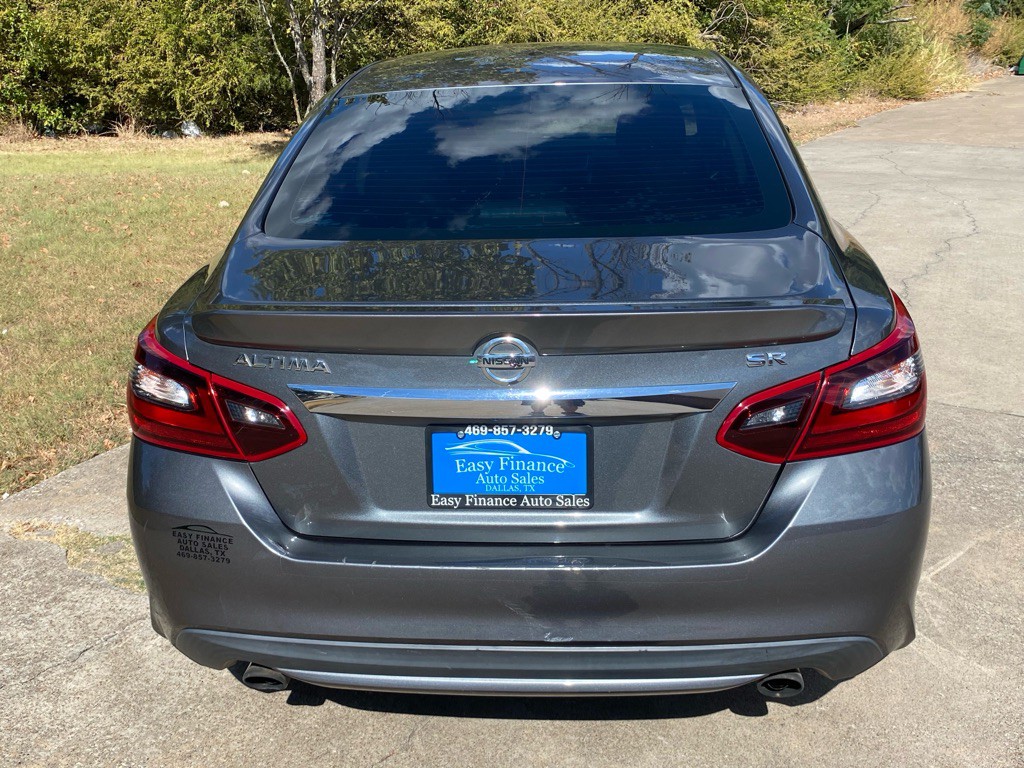 2018 Nissan Altima Image 5