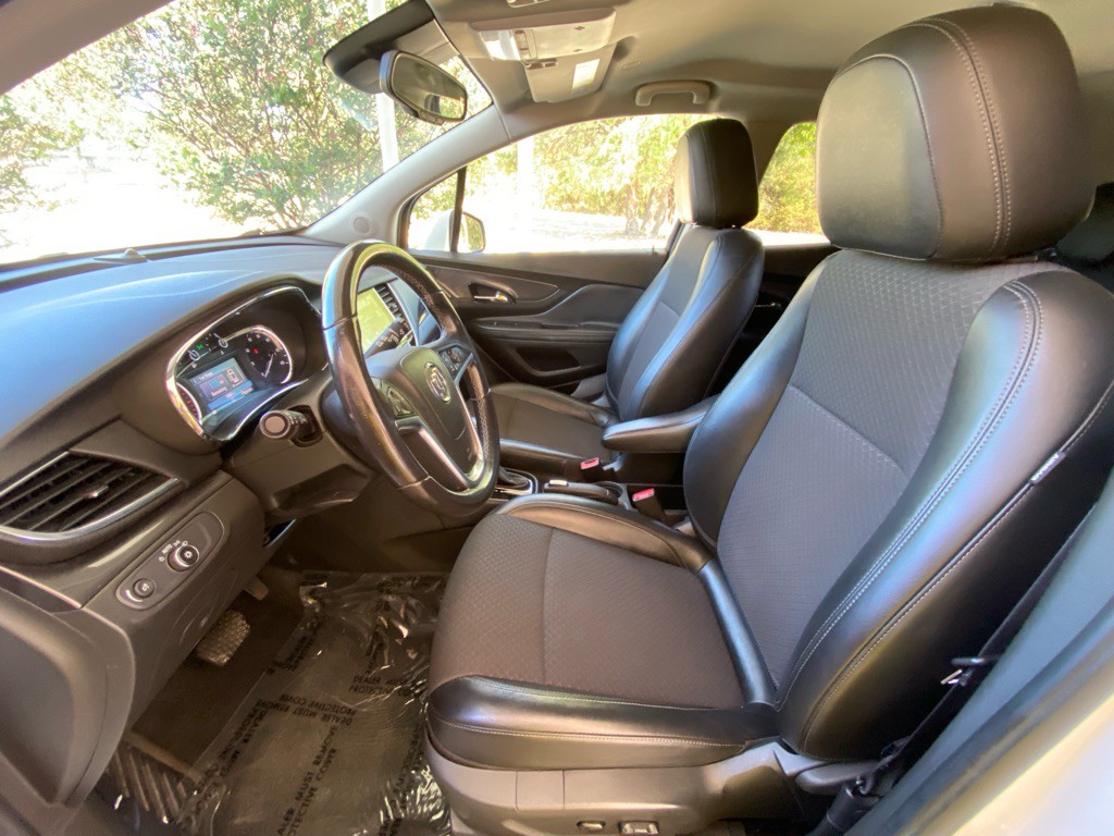 2019 Buick Enclave Image 9