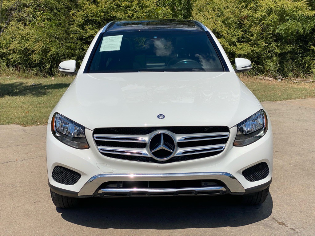 2017 Mercedes-Benz GLC-Class Image 2