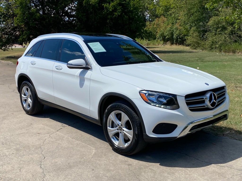 2017 Mercedes-Benz GLC-Class Image 3