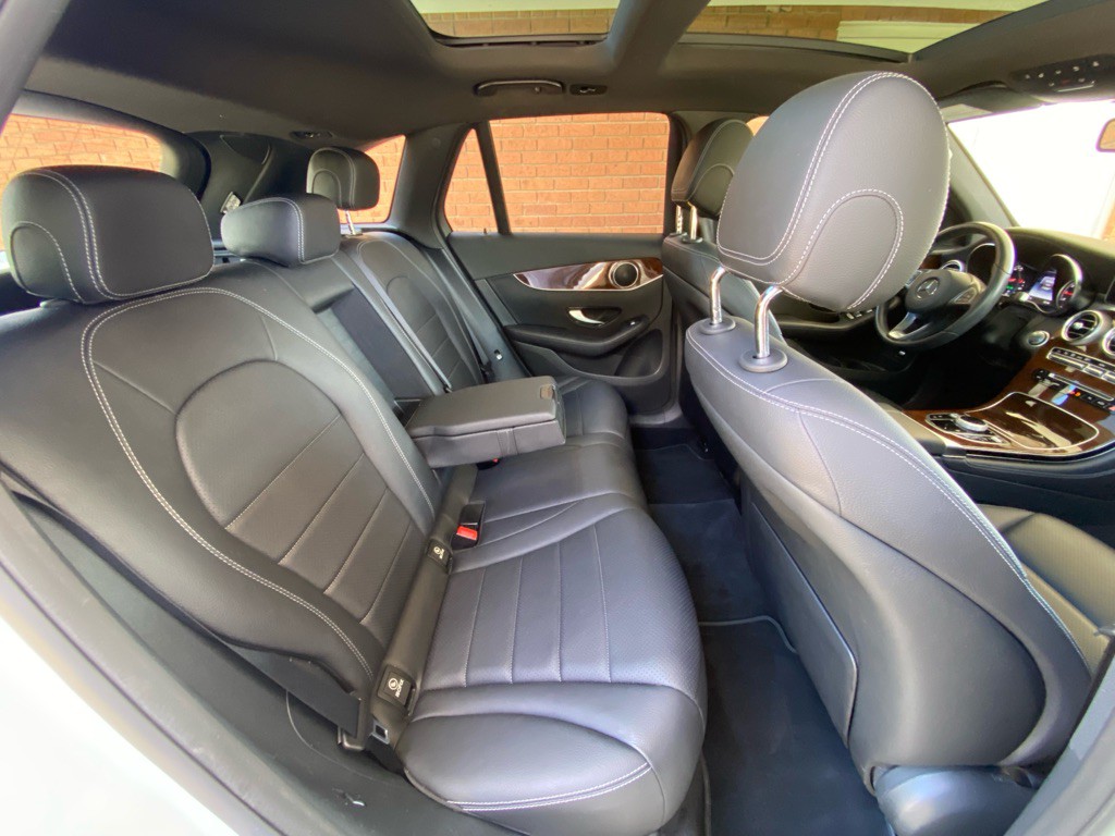 2017 Mercedes-Benz GLC-Class Image 11