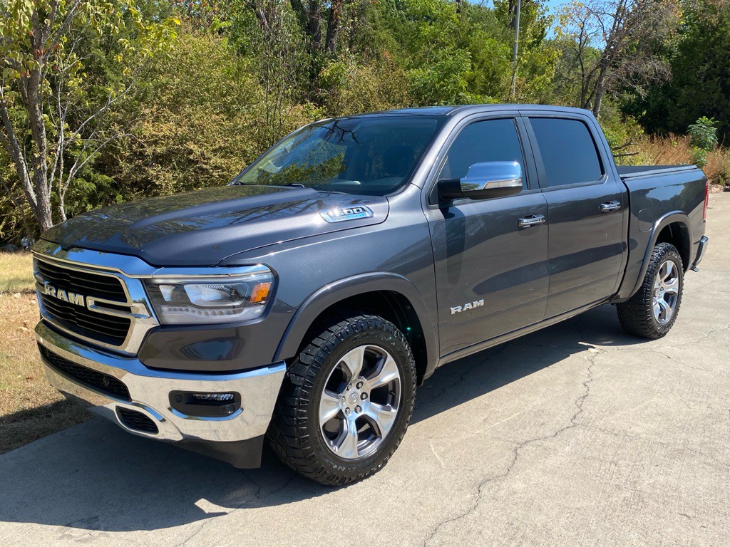 2021 RAM 1500 Image 3