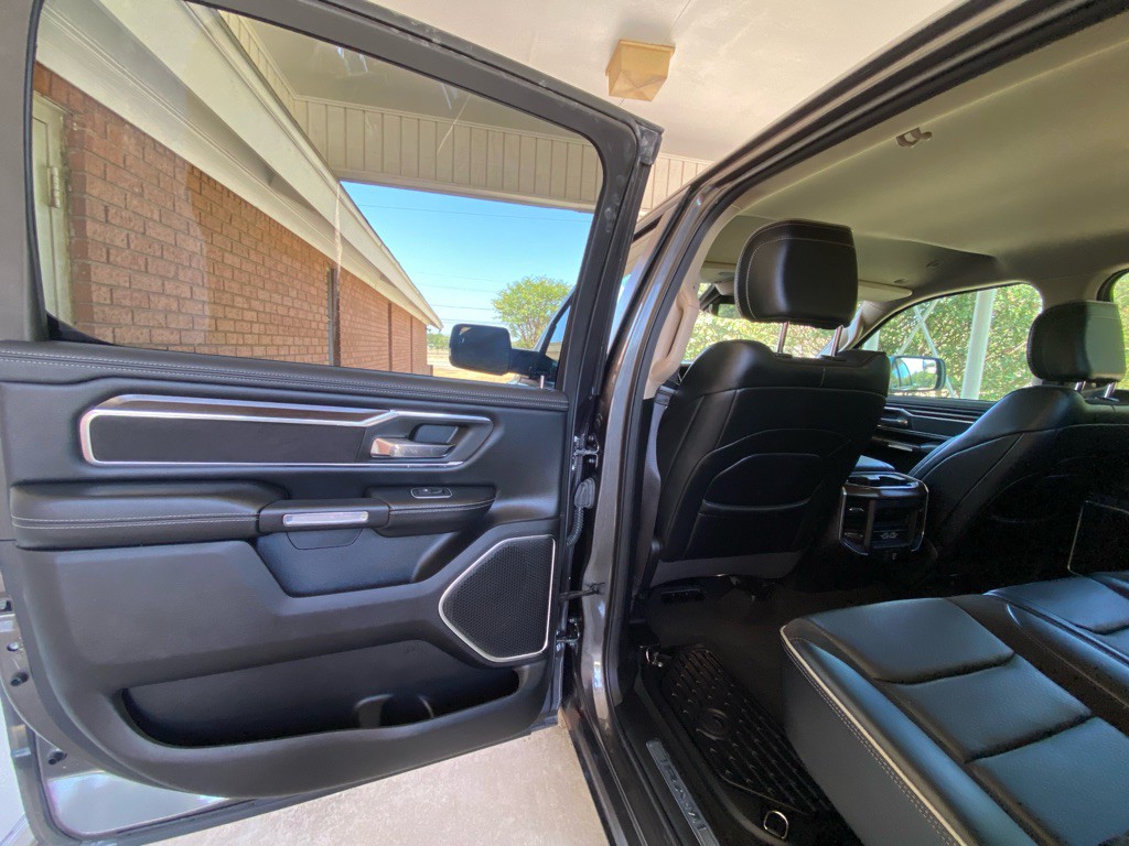2021 RAM 1500 Image 11