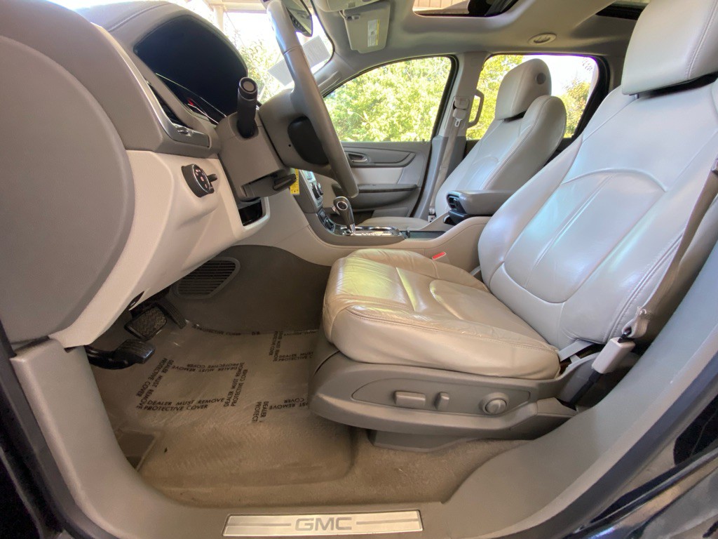 2015 GMC Acadia Image 8