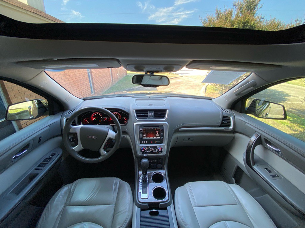 2015 GMC Acadia Image 18